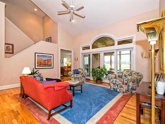 5th image of 7532 Wetherington Dr