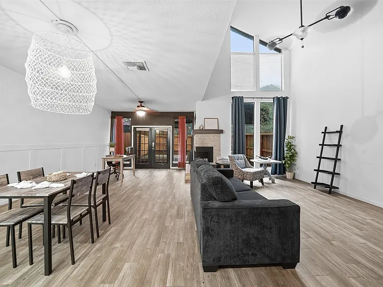 3226 Poe Dr — Photo 12