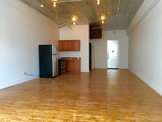 Rented by Fiddler Realty | media 52