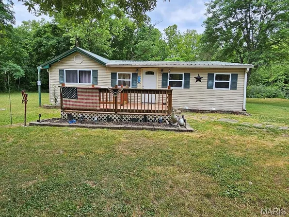 311 W 3rd St, Grandin, MO 63943