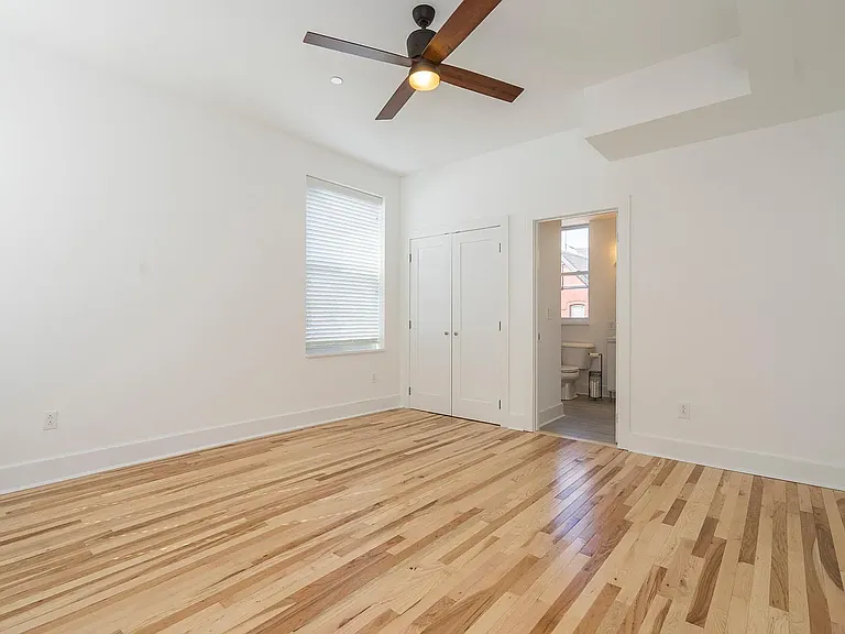 4816 Chester Ave #A109 — Photo 10