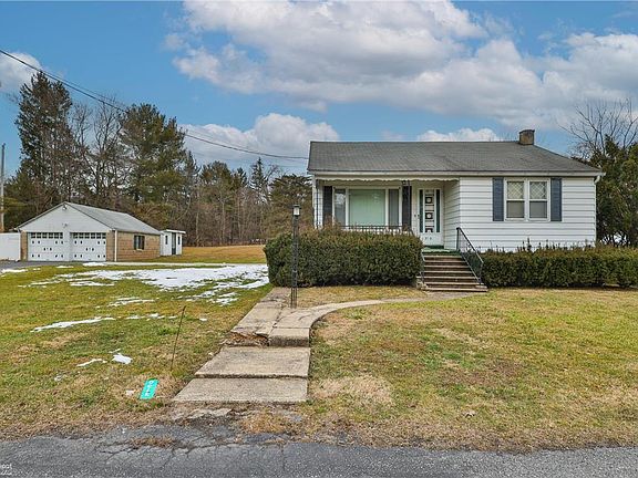 4th image of 3730 Filbert Dr