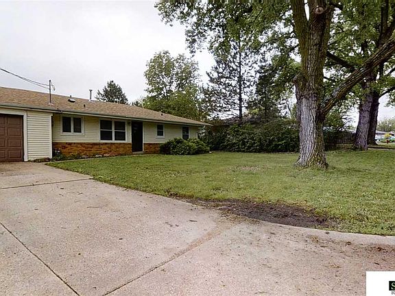 3rd image of 5221 W Benton St