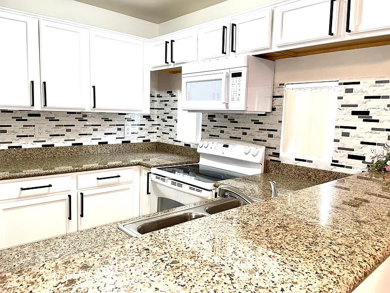 2121 Sealion Dr — Photo 16