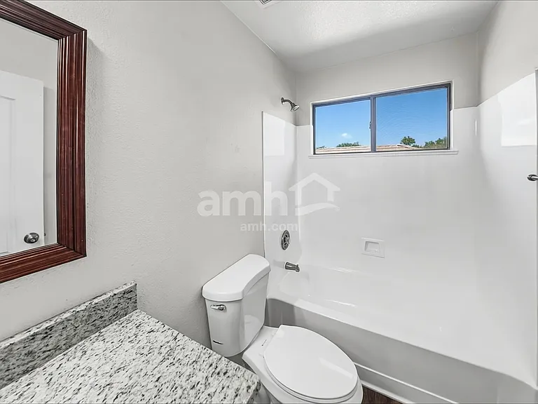 16853 W Fillmore St — Photo 16