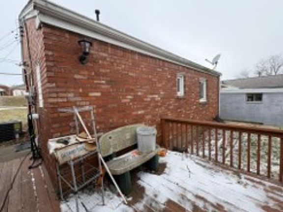 2nd image of 104 Delrose Dr
