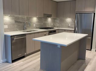 615 Cottonwood Ave #106, Coquitlam, BC V3J 2S5