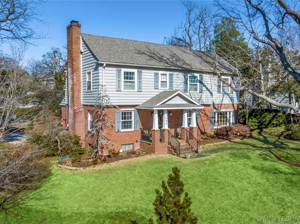 1203 E 30th Pl, Tulsa, OK 74114