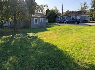 11 S Wabash Ave, Glenwood, IL