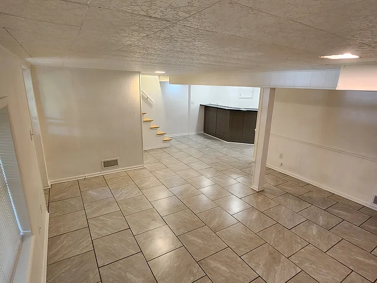 1519 Saint Marys Blvd — Photo 13