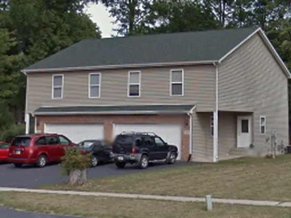 915 S 20th St, Chesterton, IN 46304