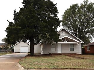 310 E Tom Stafford St #4B-1BA-2642SQFT, Weatherford, OK 73096