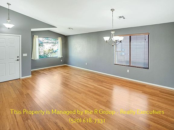 3rd image of 11765 W Fordson Dr