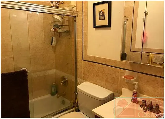 Sold by Flateau Realty | media 4