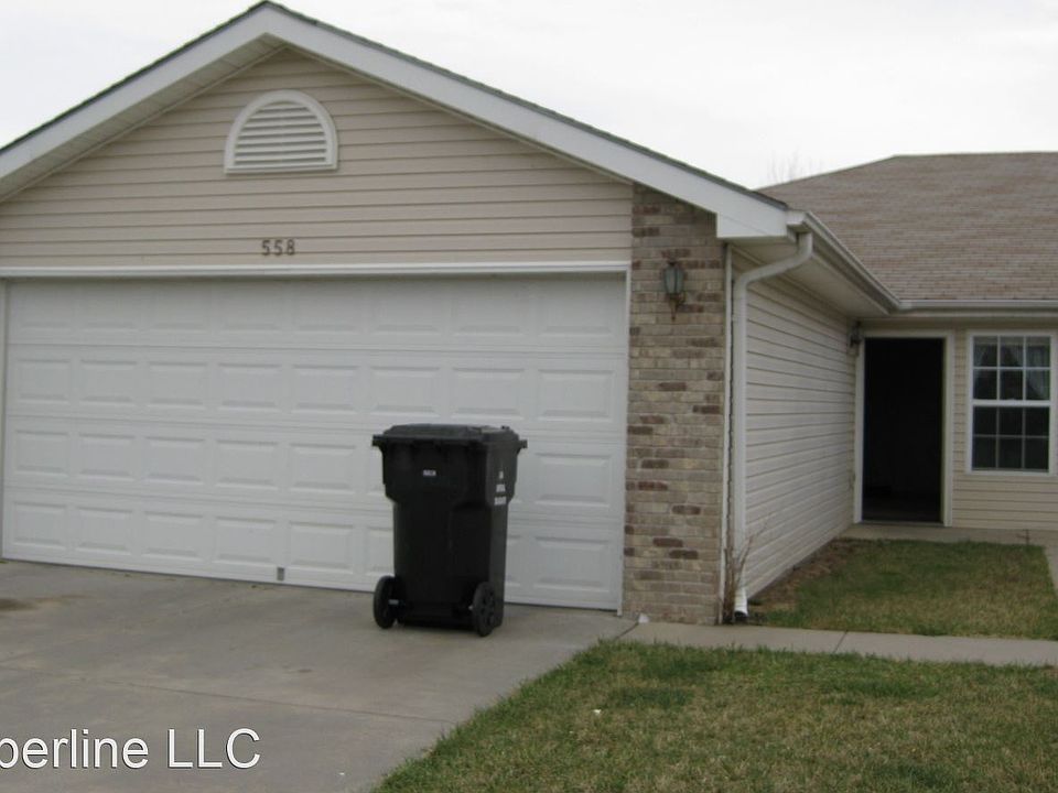 1st image of 558 Lamont Dr
