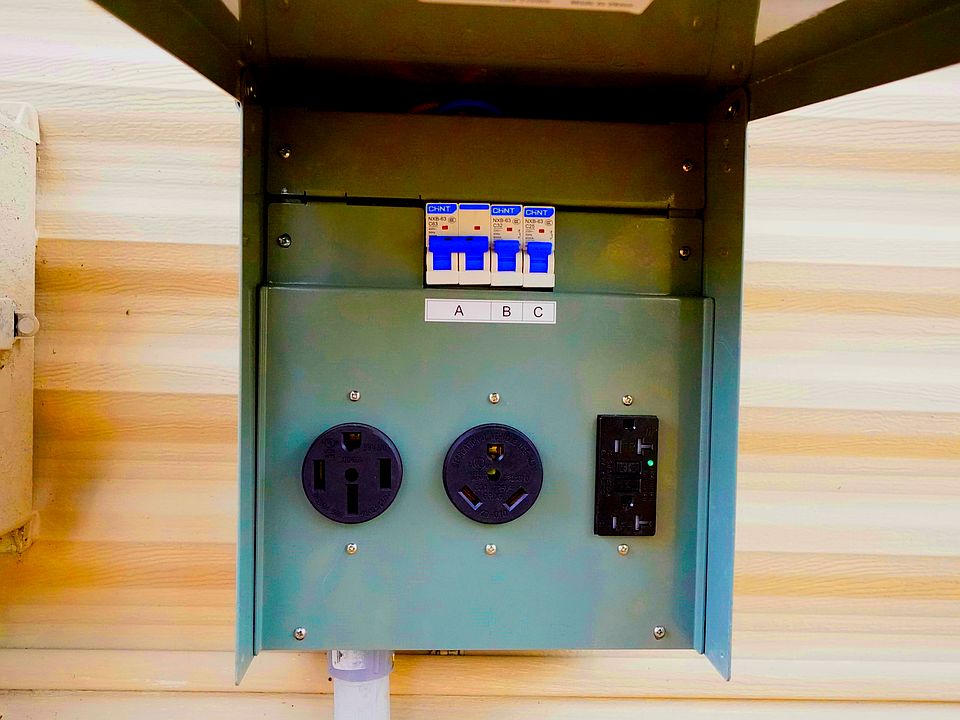 50/30 Amp