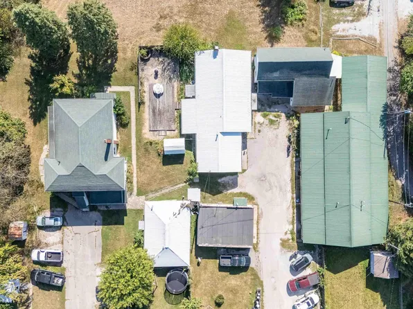 371 & 383 W 12th St, Peru, IN 46970