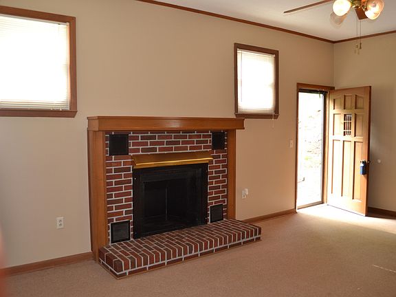 2nd image of 548 W Indiana Avenue 51 Unit 38-39-52