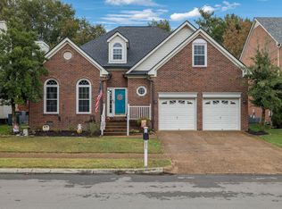 2002 Glastonbury Dr, Franklin, TN 37069