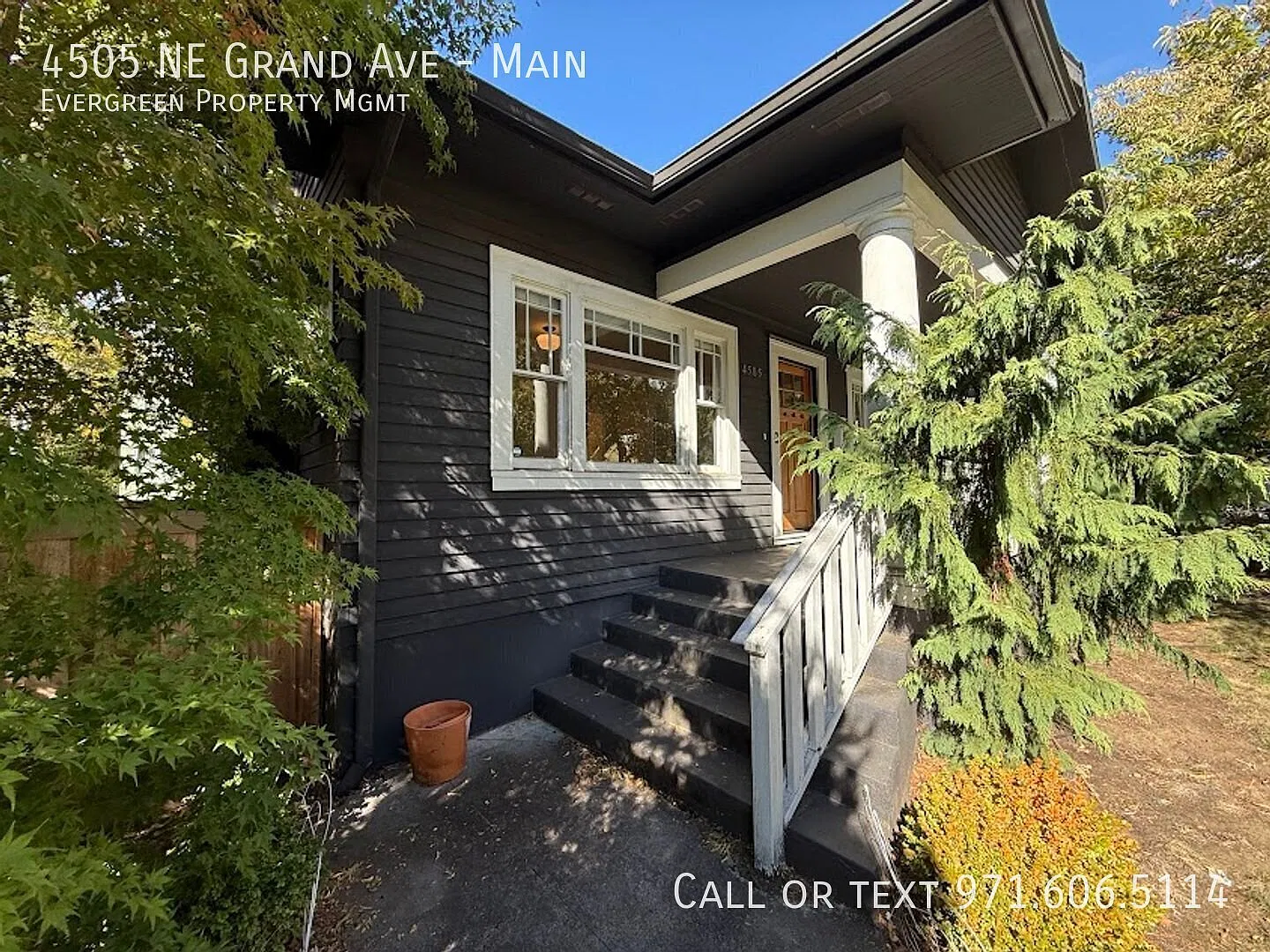 Stunning 4BD/3BA Residence in Desirable Alberta Location! — Photo 3