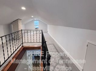 3715 Hilltop Ln, Nashville, TN 37216