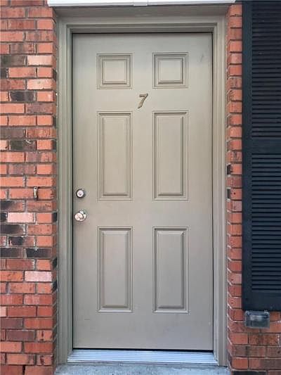 1st image of 1350 Park Dr #7