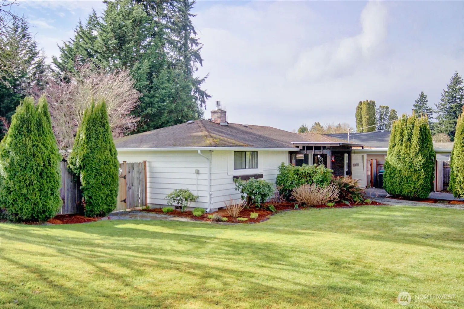 1610 Avon Avenue photo 1
