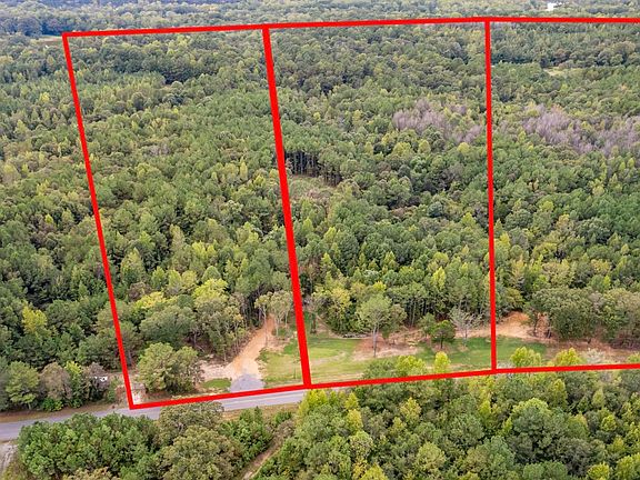 2nd image of 1734 Woods Bend Rd