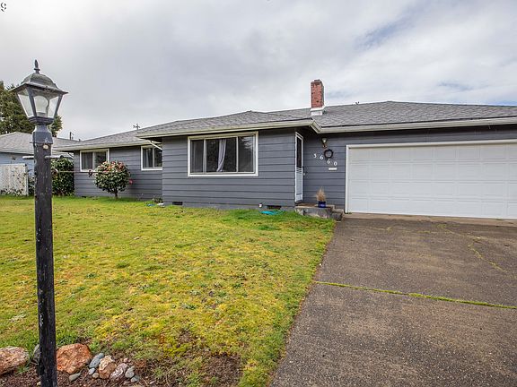2nd image of 3660 Vista Dr
