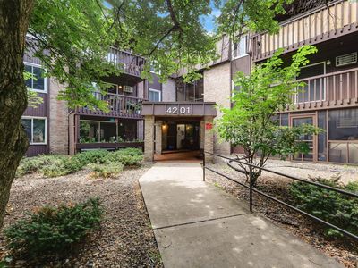 4201 Lakeside Ave N APT 106, Brooklyn Center, MN, 55429