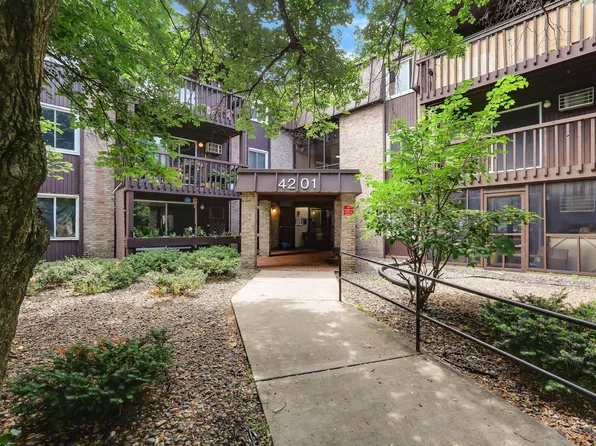 4201 Lakeside Ave N APT 106, Brooklyn Center, MN 55429