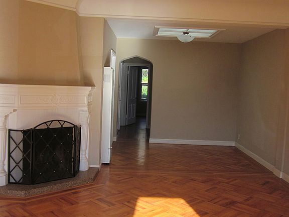 2nd image of 2478 44th Ave