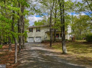 105 Pheasant Run Rd, Burlington, WV 26710