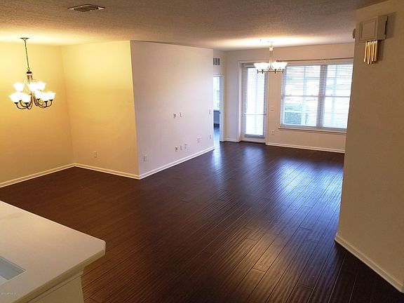 3rd image of 13364 Beach Blvd Unit 1005