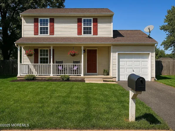 1938 Birchbark Place, Toms River, NJ 08753