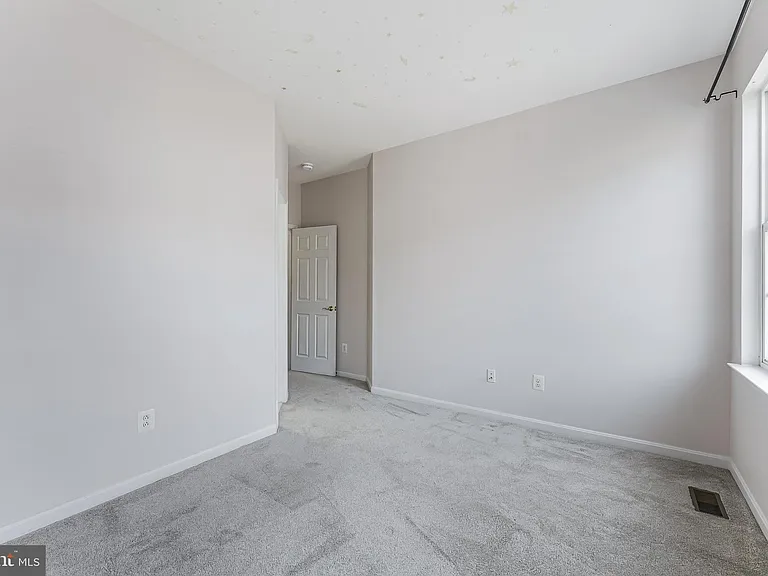 42495 Cortez Ter — Photo 35