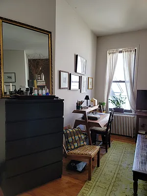 Rented by Triplemint | media 33