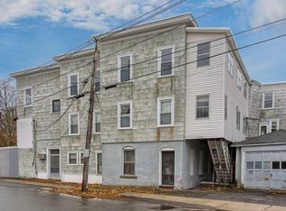 14 Cottage St, Leominster, MA 01453