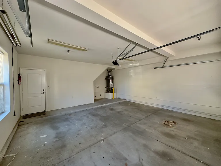 968 S Highland Ave — Photo 20