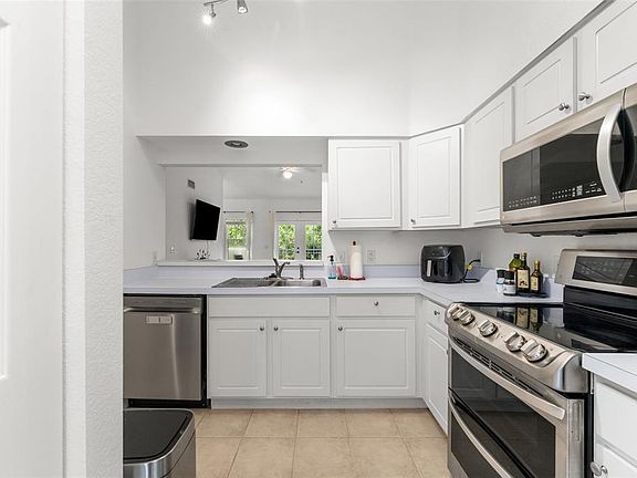 5th image of 9124 SW 51ST ROAD #302