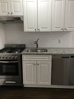 Rented by Corcoran | media 14