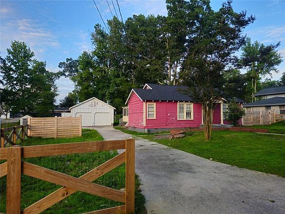 3rd image of 6658 Marsh Ave