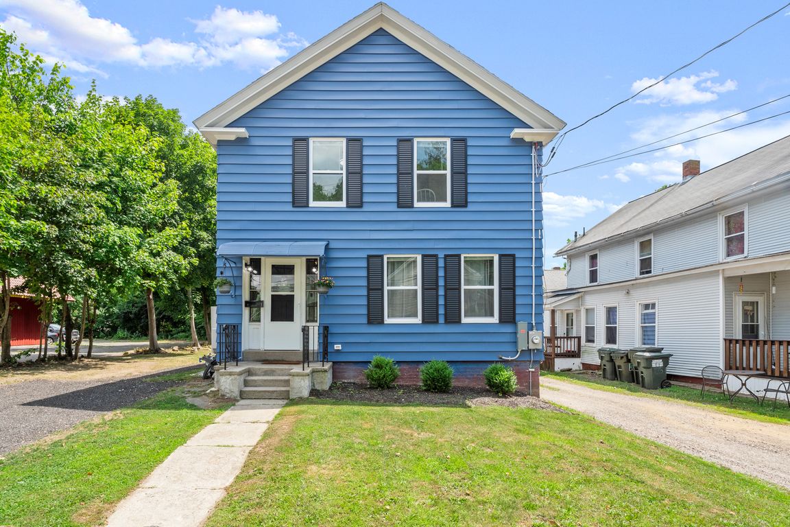 58 W Main St Ware MA 38