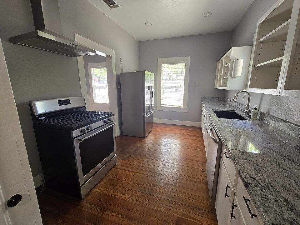 1st image of 1009 Florence St