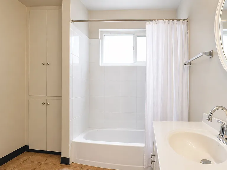 15425 Vanowen St. — Photo 14