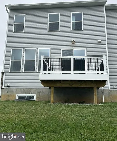 3 bed, 2.5 bath, 2170 sqft, $4,350 — Photo 3