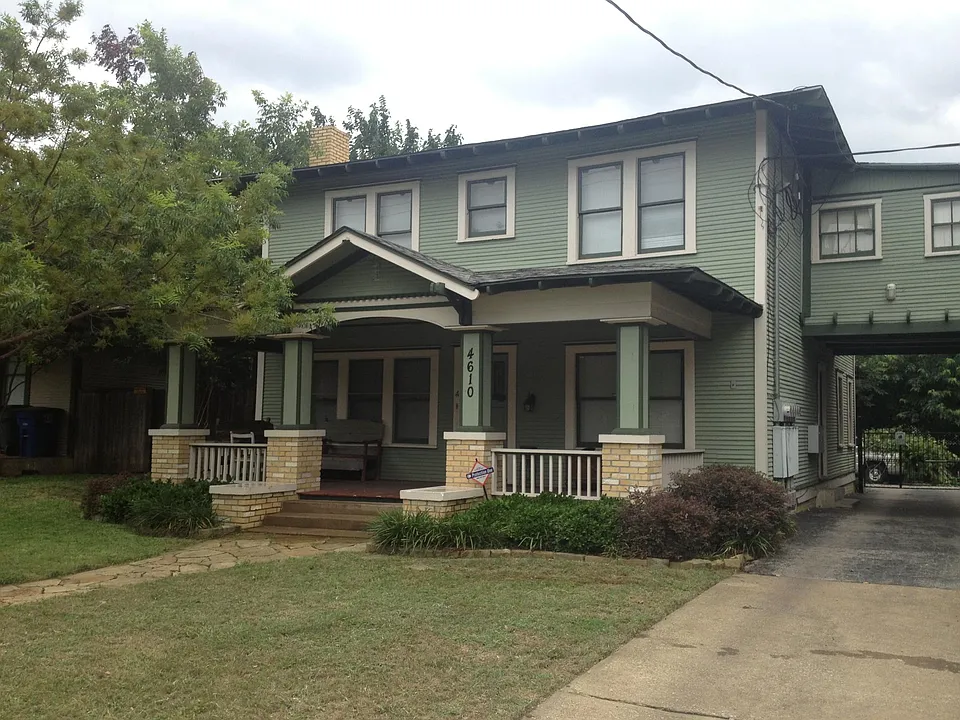 4610 Gaston Ave #D