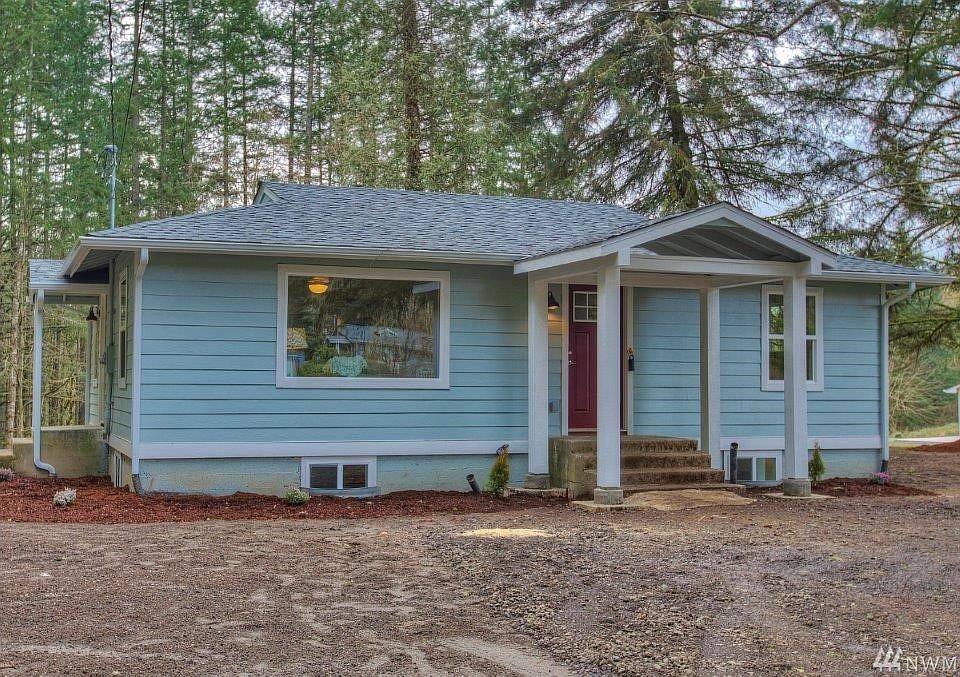 1st image of 2042 SE Cashmere St