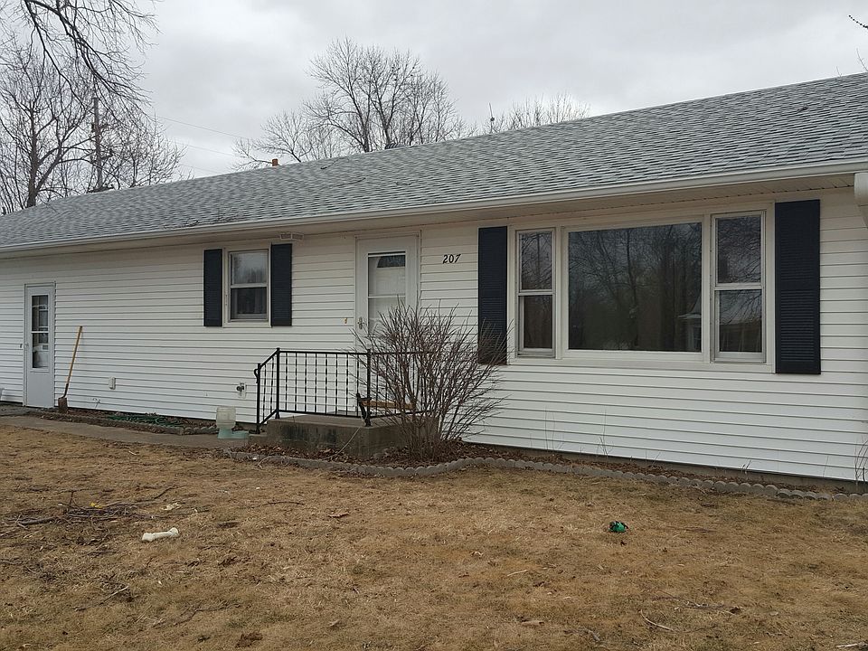 207 S. Elm Street