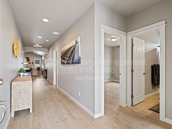 2nd image of 5673 W Rockingham Rd